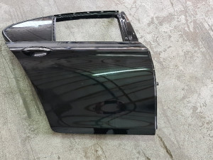 bmw f10 vrata zadnja desna