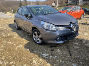 Renault clio 4 1.5 dijelovi 063/117-176  063/992-835