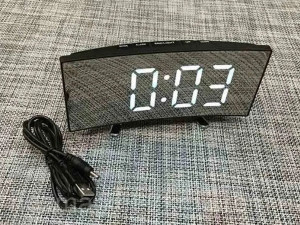 Digitalni sat / LED / Ogledalo / Termometar