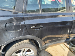 BMW X3 E83 zadnja desna vrata (dijelovi)