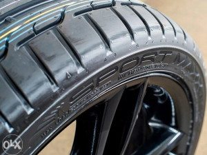 225 40 R18 DUNLOP SPORT MAXX RT2 225/40R18 225 40 18