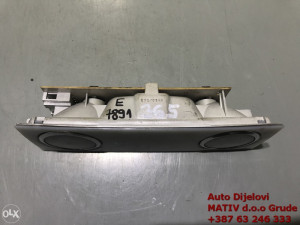 Svjetlo u kabini VW Touareg 2004