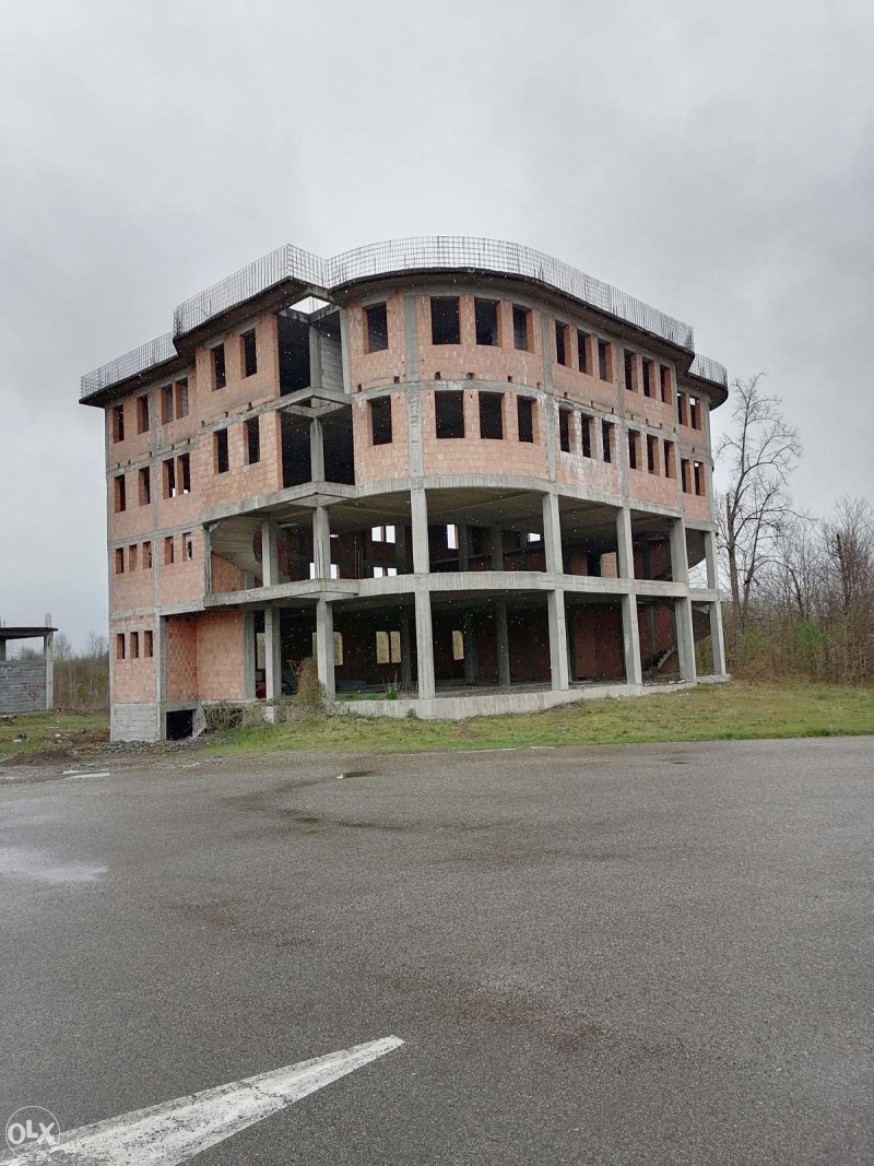 Namjenski poslovni objekti u Derventi 5