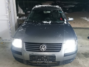 Pasat V 5 + 1.9 TDI 74KW DIJELOVI