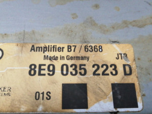 POJAČALO AUDI A4 B7 8e9035223d AVA 15150