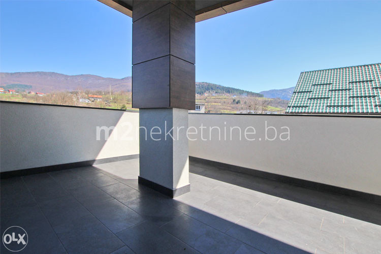 m2: Hadžići. Savremeno dizajnirana kuća 400m2 23