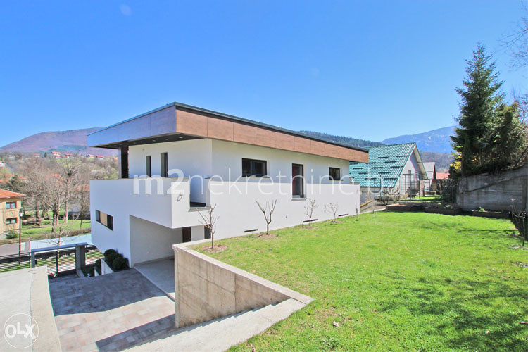 m2: Hadžići. Savremeno dizajnirana kuća 400m2 6