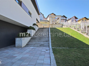 m2: Hadžići. Savremeno dizajnirana kuća 400m2 photo 5