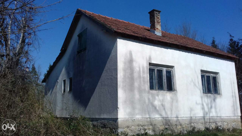HITNO- HITNO IMANJE VRLO  povoljno sa kucom za renoviranje 2