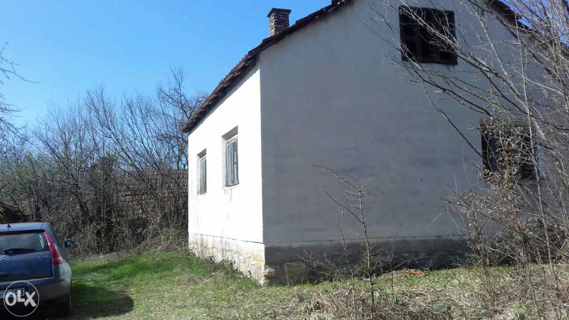 HITNO- HITNO IMANJE VRLO  povoljno sa kucom za renoviranje 4