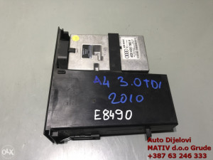 Audi music interface Audi A4 B8 2010 4E0035785F