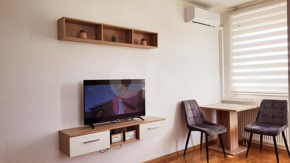 NOVO!!! Apartman Istra - stan na dan, Doboj, NETFLIX