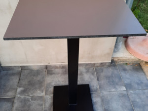 Barski viseci sto Garden 11 sa kompakt plocom