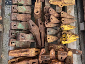 Zubi za bager navlake za zube sve vrste, 061159435