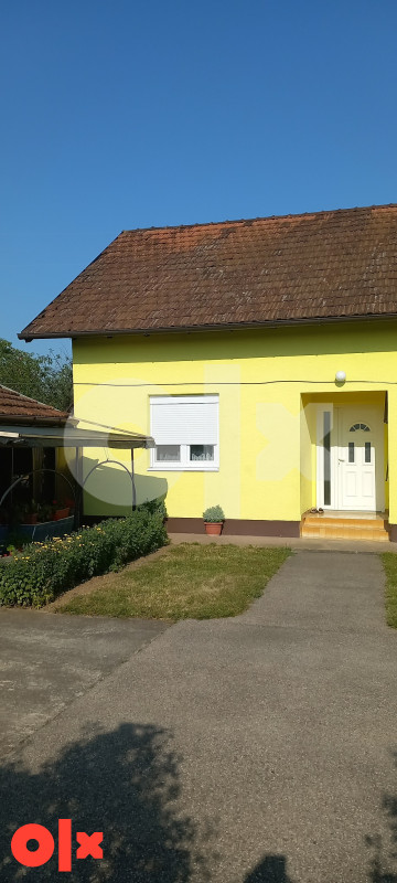 Prodajem kucu u Aleksandrovcu kod Laktasa 2