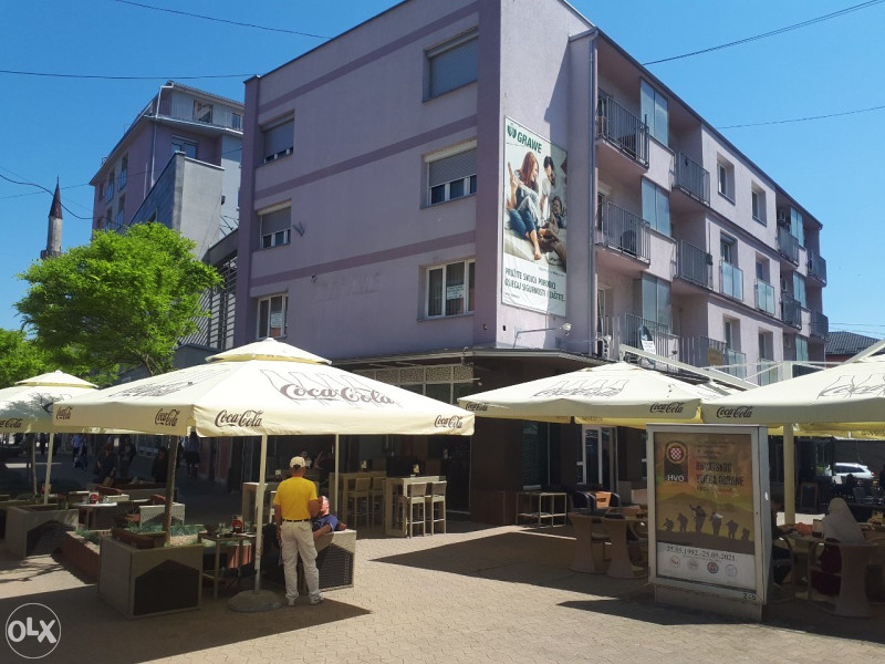 Poslovni prostor u strogom centru Bihaca 72m2