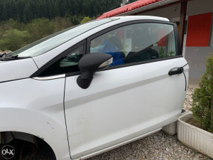 VRATA FORD FIESTA 2010