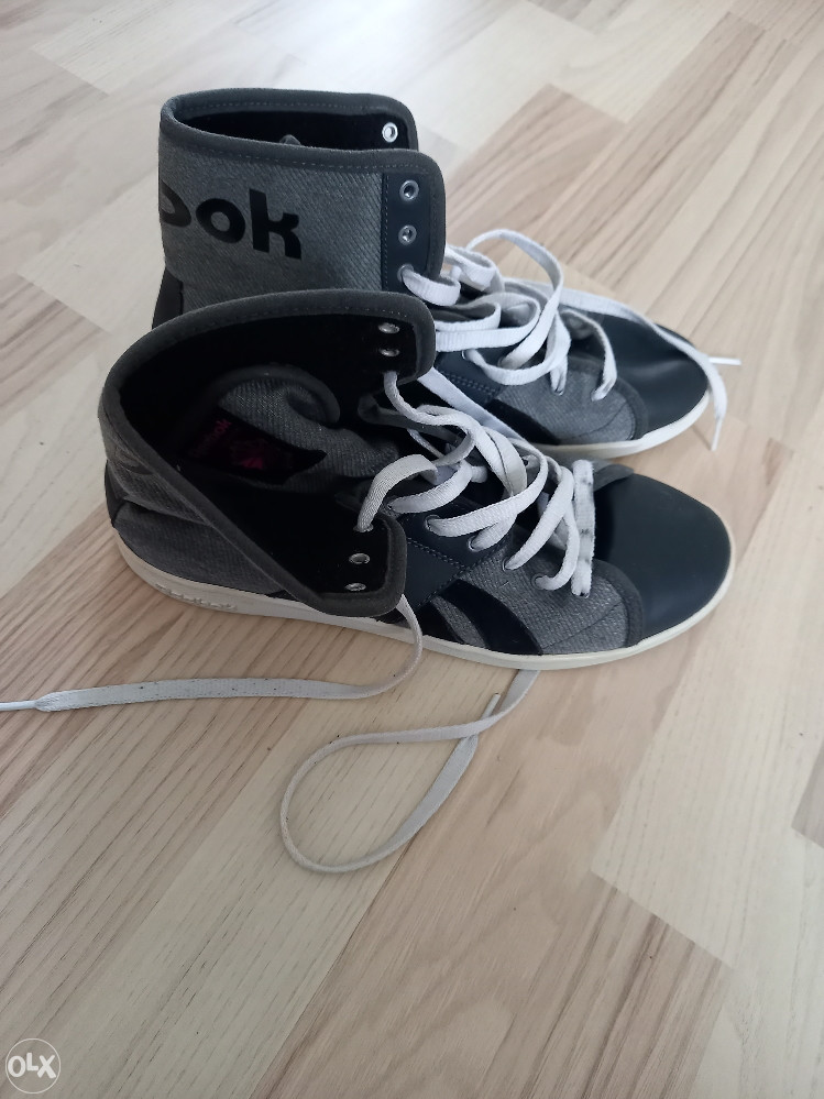 Reebok duboke patike