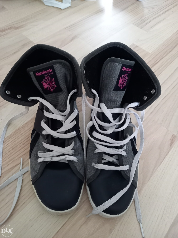 Reebok duboke patike
