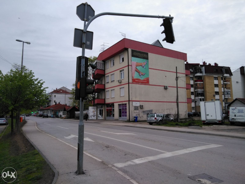 Stan na dan Brcko Besplatan parking 065 064 293 8