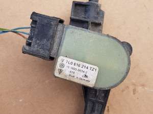 Senzor ovjesa cayenne q7 touareg 7L0616214 TZ1