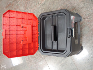 Kutija za alat i stolica