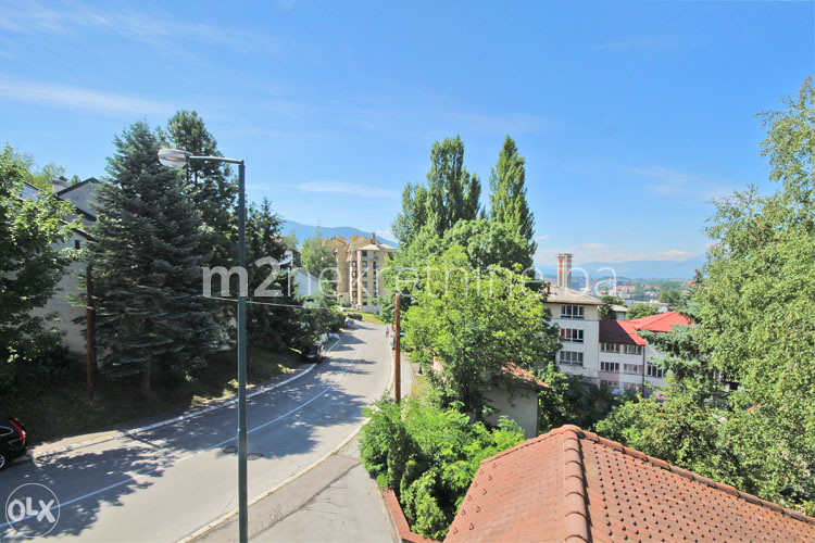 m2: Breka, Kuća rezidencijalnog tipa 360m2 sa 2 garaže 10
