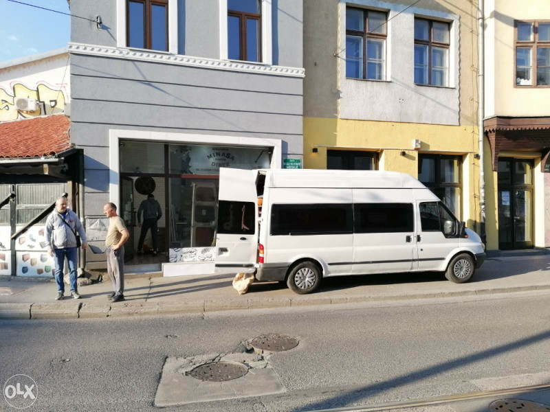 Kombi prevoz robe selidbe 061299095 odvoz namjestaja