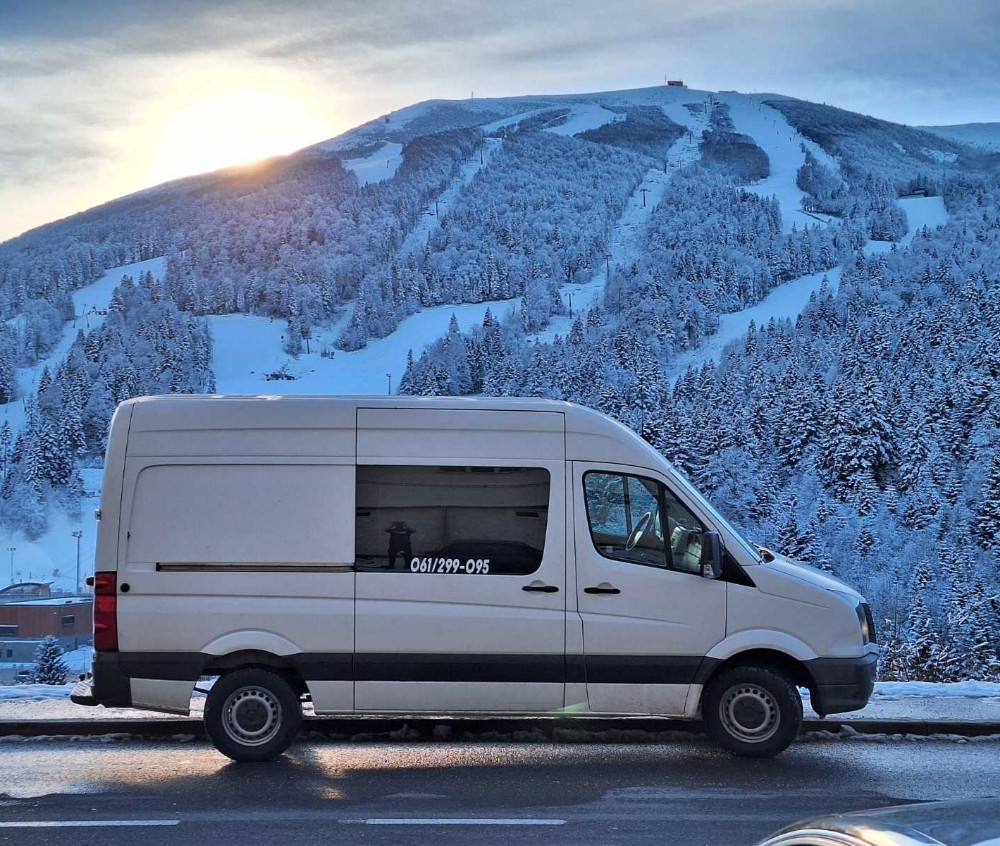 Kombi prevoz robe selidbe 061299095 odvoz namjestaja
