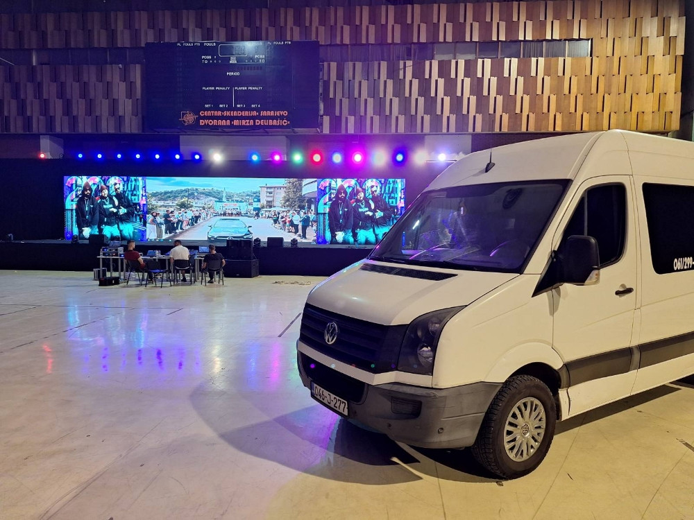 Kombi prevoz robe selidbe 061299095 odvoz namjestaja