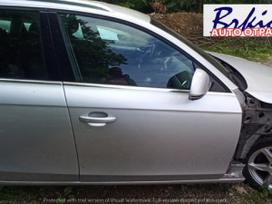 AUDI A4 8K0 DIJELOVI PREDNJA DESNA VRATA