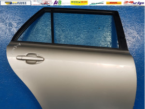 Toyota Avensis 2004 Car.-zadnja desna vrata (ostali dij