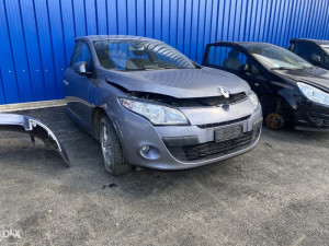 Renault megane 1.5 dci 2010 god dijelovi 063/117-176  063/992-835