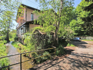 m2: Miševići. Objekat 725m2 preko puta fabrike cigle photo 4