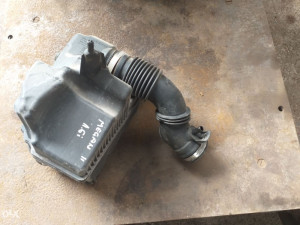 KUCISTE ZRACNOG FILTERA RENAULT MEGAN 2