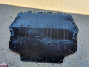 Pvc zaštite ispod motora audi a3, 2004-2010 god