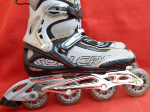 ROLE ROSLE ROLERI Roller Blade 42-43 top model