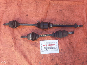 LANCIA Y 2008god.  POLUOSOVINE