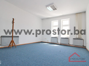 PROSTOR izdaje: Poslovni prostor, 198m2, Stari Grad