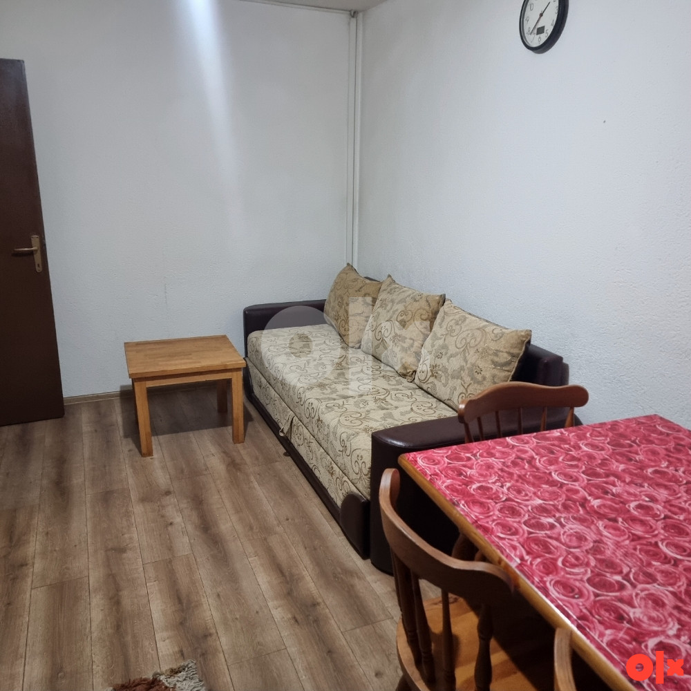 IZDAJEM STAN HADŽIĆI/Mostarsko Raskršće 60 m2 2