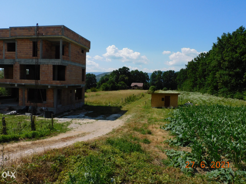 Plac Miljanovci 13