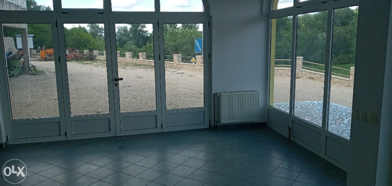 Poslovni prostor 180 m2 4
