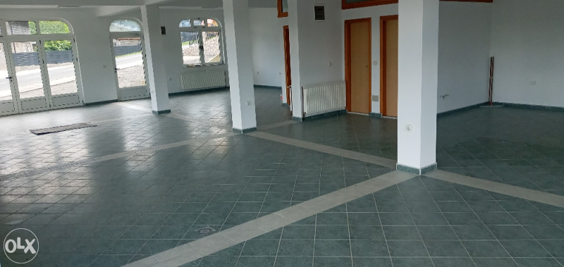 Poslovni prostor 180 m2 6