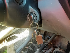 Boš brava TOYOTA RAV 4