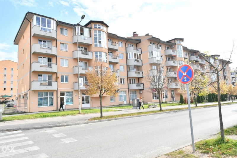 Stan na dan Istocno Sarajevo Lukavica Sarajevo - Więcej