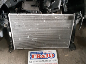 8E6460000 FIAT DOBLO HLADNJAK VODE