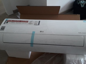 Klima LG S12EC dual INVERTER WI FI 1399 KM sa ugradnjom