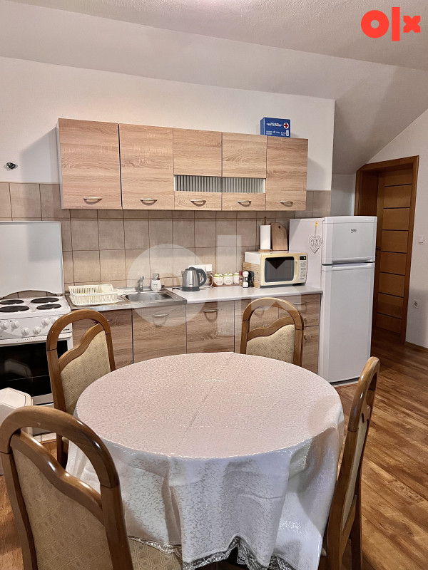 Četverosoban komforan apartman / stan na dan, centar grada, Bihać 5
