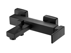 Baterija/česma za kadu Quadro crna Diplon ST2531BL