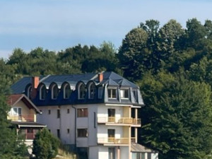 motel apartments house cottage FOR SALE AFFORDABLE